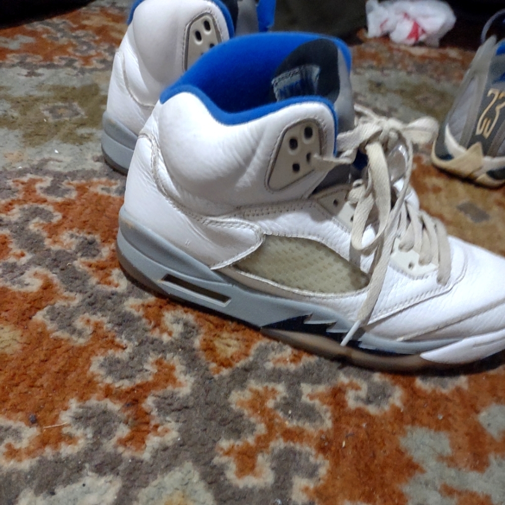 Jordan retro 5s mens